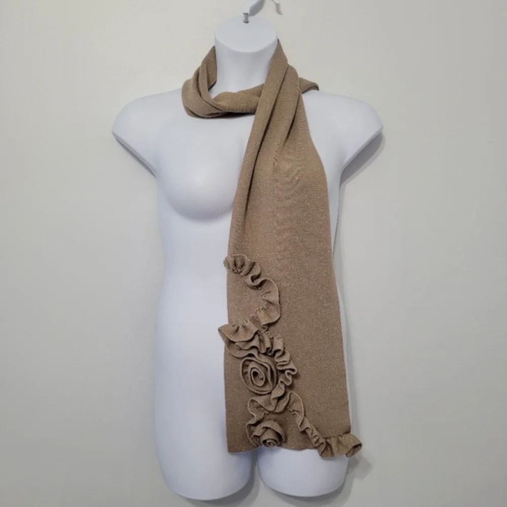 NWT Talbots Women's Scarf Wool Blend Metallic Gold‎ Tan Rosettes 3D Ruffles